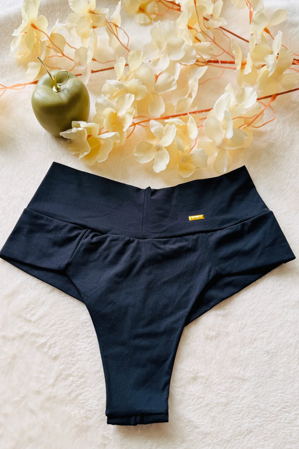 Liv V-Waist Brief – Calcinha com Cintura em V