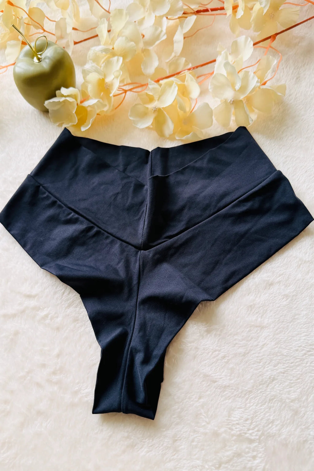 Liv V-Waist Brief – Calcinha com Cintura em V